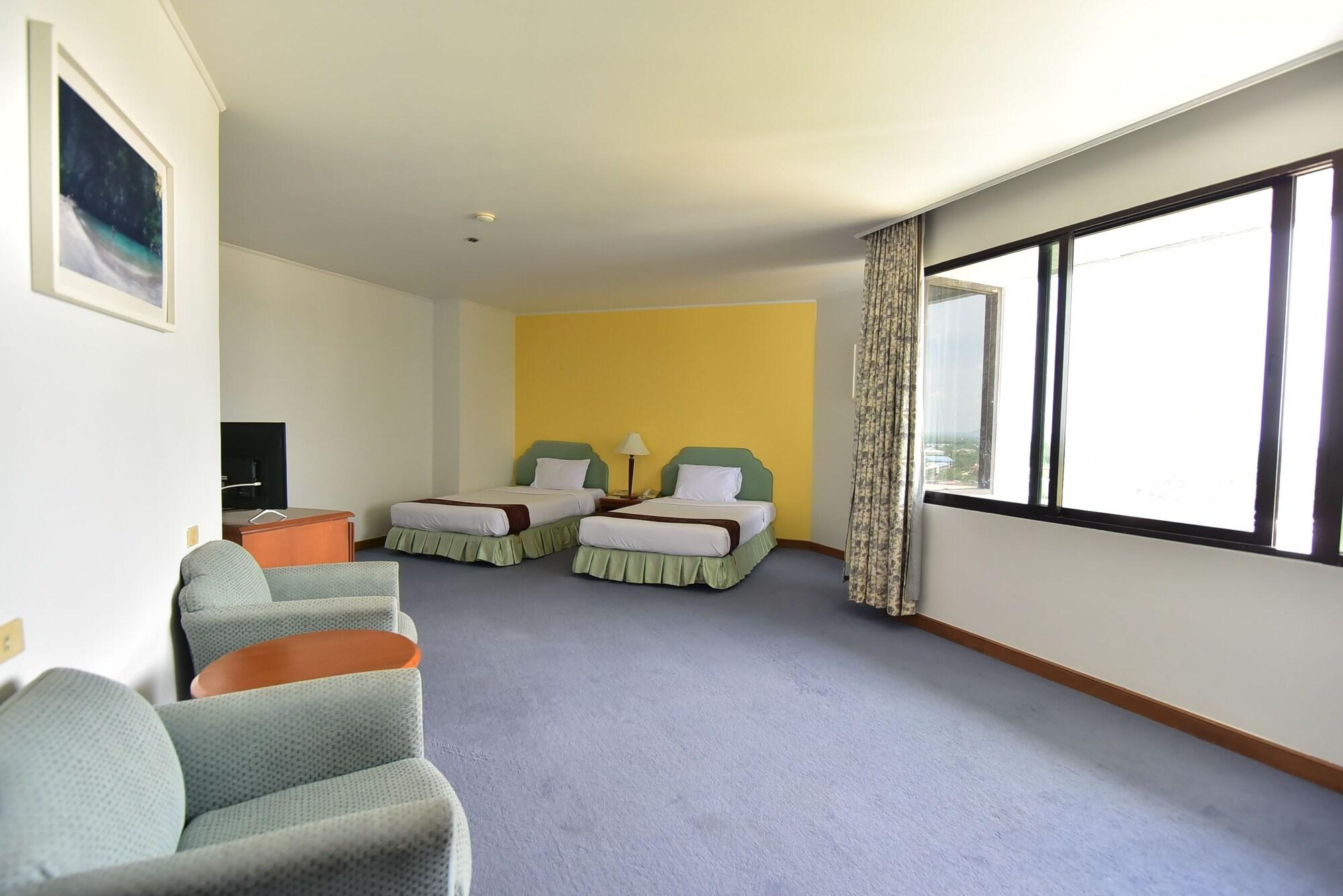 Thumrin Thana Hotel Trang Luaran gambar