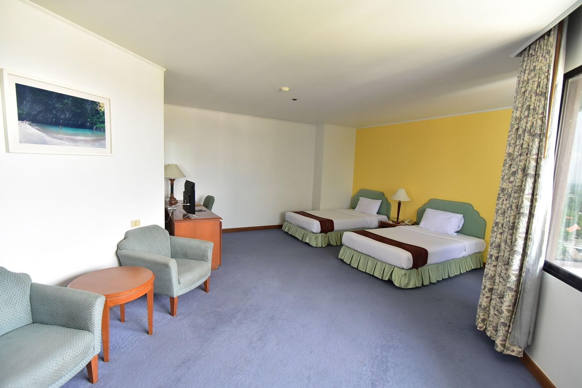 Thumrin Thana Hotel Trang Luaran gambar